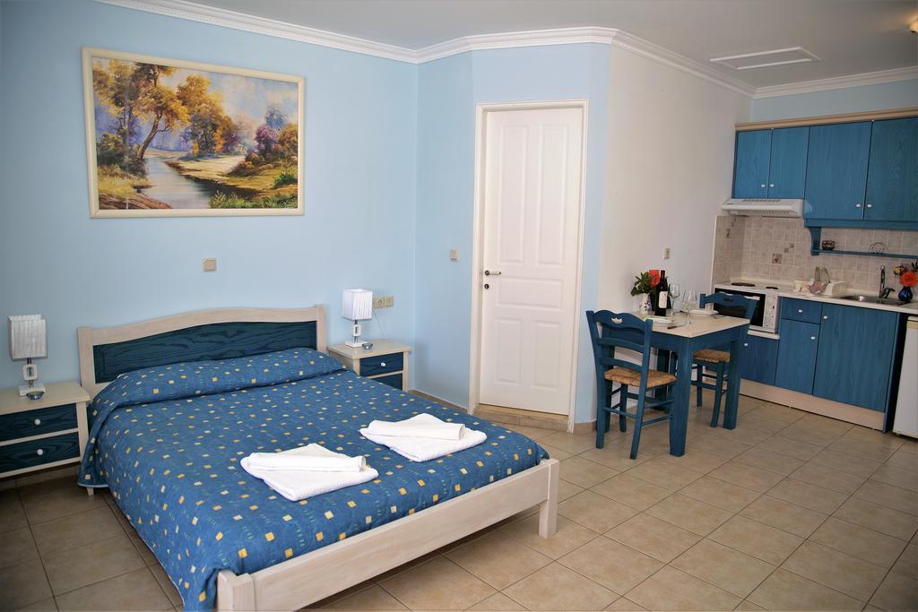 Helen Apartments&Studios Agios Stefanos Avliotes  Exterior foto
